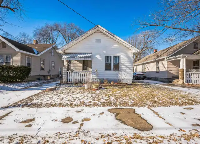 Property at 2013 N Ellis St, Peoria, IL, 61604, 3 beds, 1 bath, [object Object]