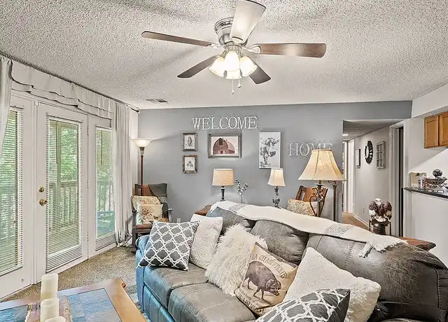 Property at The Retreat at Walnut Creek - 1300 NE Parvin Rd, Kansas City, MO, 64116, 2 beds, 2 baths, [object Object]