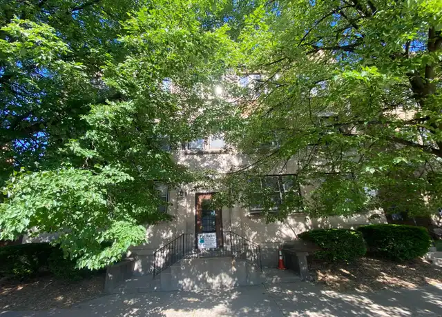 Property at 4480 N Oakland Ave Unit 305, Shorewood, WI, 53211, 1 bed, 1 bath, [object Object]