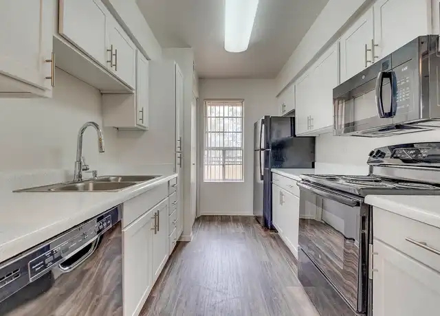 Property at Hohokam Villas - 2900 W Highland St, Chandler, AZ, 85224, 1-2 bed, 1-2 bath, [object Object]