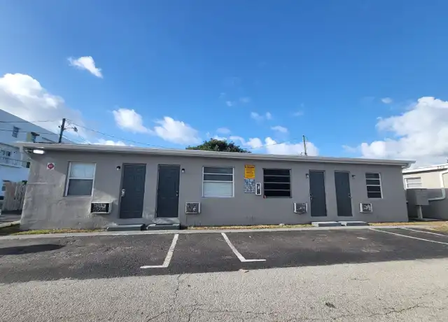 Property at 539 NW 1st Ave Unit 3, Hallandale Beach, FL, 33009, 1 bed, 1 bath, [object Object]