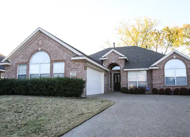 Property at 1233 Glenbury Ct, Arlington, TX, 76006, 4 beds, 2 baths, [object Object]