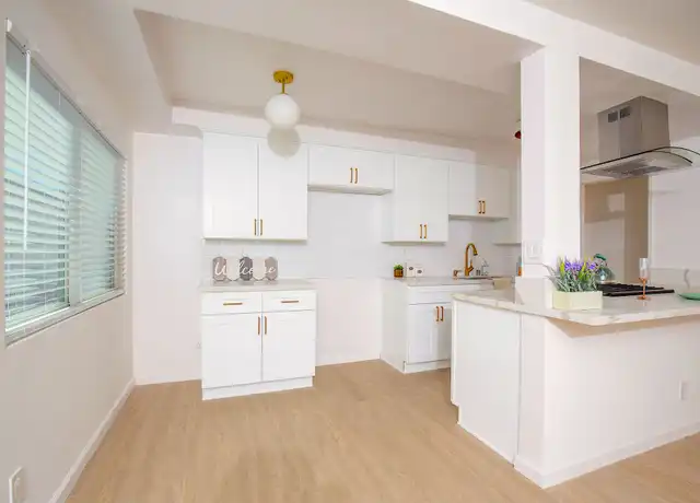 Property at 1522 Harvard St, Santa Monica, CA, 90404, 0 beds, 1 bath, [object Object]