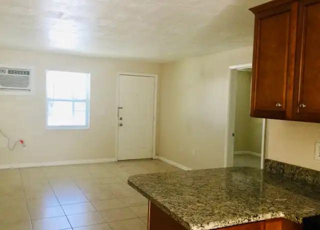 Property at 5 Circle Ave Unit B, Melbourne, FL, 32935, 2 beds, 1 bath, [object Object]