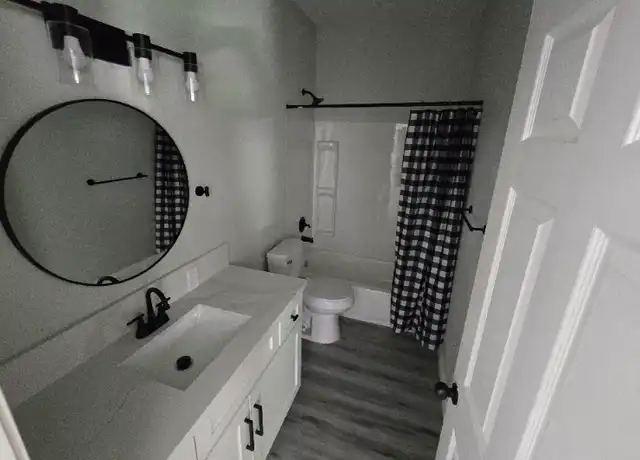 Property at 132 Broken Arrow, Onalaska, TX, 77360, 3 beds, 2 baths, [object Object]
