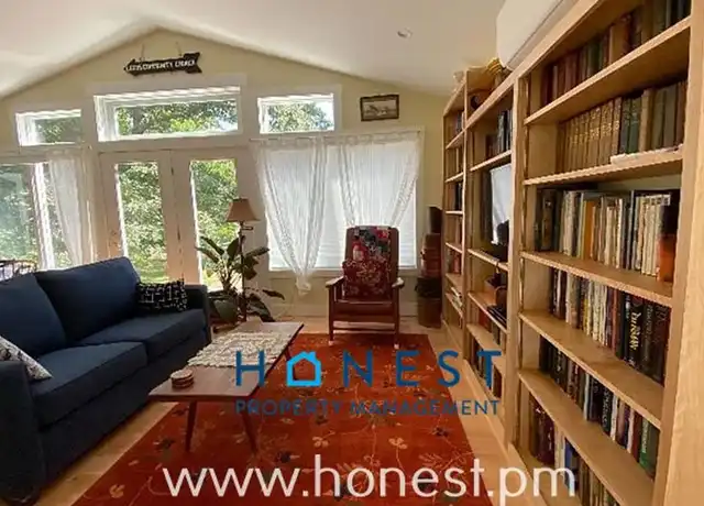 Property at 43 Harding Rd, Brunswick, ME, 04011, 1 bed, 1 bath, [object Object]