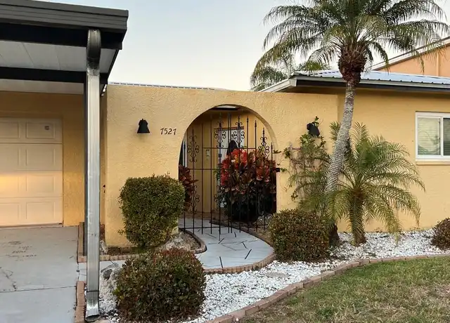 Property at 7527 Hatteras Dr, Hudson, FL, 34667, 3 beds, 2 baths, [object Object]