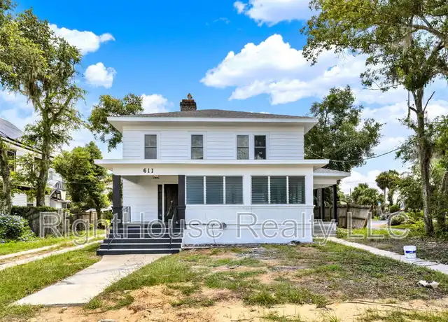 Property at 611 S Grove St Unit 1, Eustis, FL, 32726, 3 beds, 2 baths, [object Object]