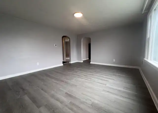 Property at 101 Lough St Unit 2, Westover, WV, 26501, 2 beds, 1 bath, [object Object]