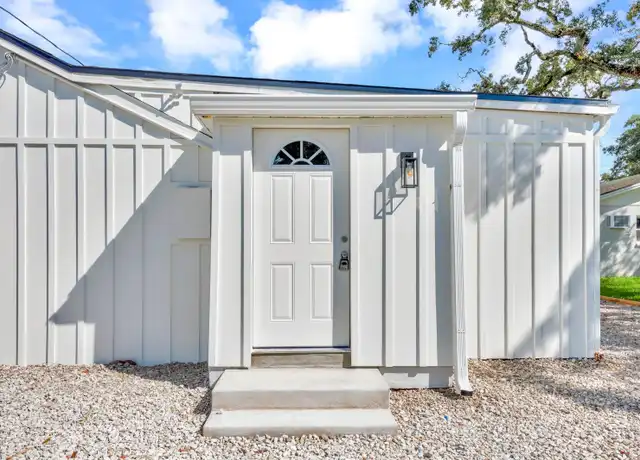 Property at 1508 27th Ave N Unit 1/1, St. Petersburg, FL, 33704, 1 bed, 1 bath, [object Object]