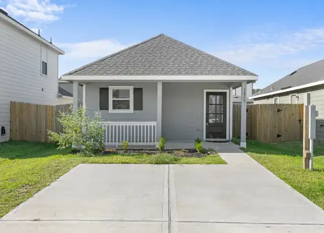 Property at 16759 N Marie Village Dr, Conroe, TX, 77306, 2 beds, 1 bath, [object Object]
