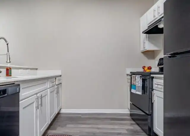 Property at 15726 Chase Hill Blvd Unit 1213, San Antonio, TX, 78256, 1 bed, 1 bath, [object Object]