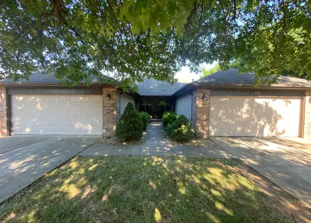 Property at 3313 S Clifton Ave, Springfield, MO, 65807, 2 beds, 2 baths, [object Object]