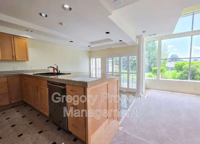 Property at 7250 Old Redmond Rd Unit J136, Redmond, WA, 98052, 2 beds, 2 baths, [object Object]