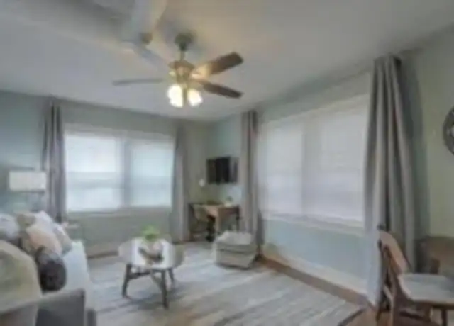 Property at 722 W 37th St Unit 5, Kansas City, MO, 64111, 1 bed, 1 bath, [object Object]