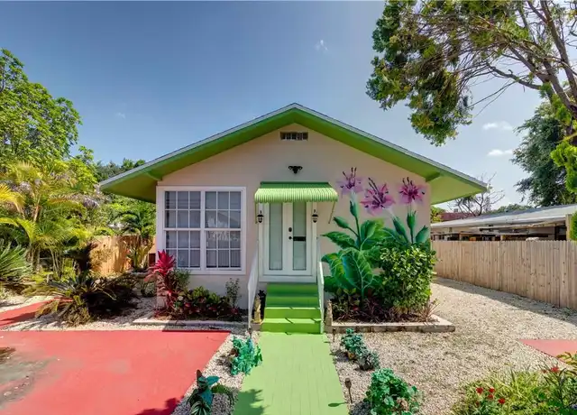 Property at 1870 NW 19th St, Miami, FL, 33125, 2 beds, 2 baths, [object Object]