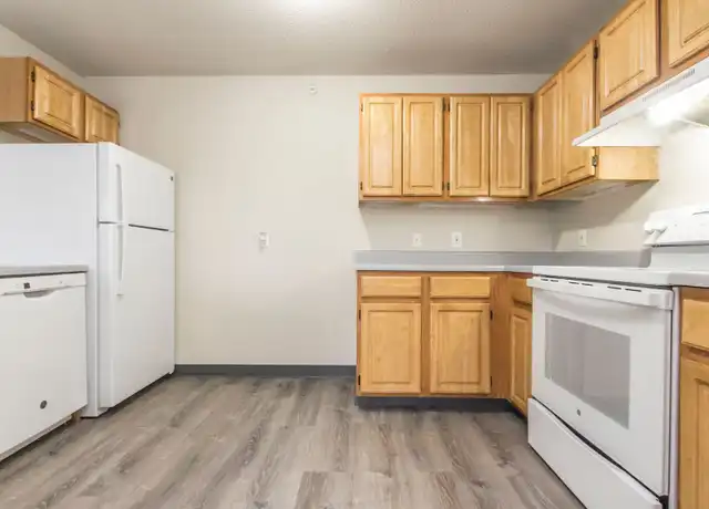 Property at 2902 Iowa St Unit 30, Perry, IA, 50220, 3 beds, 2 baths, [object Object]