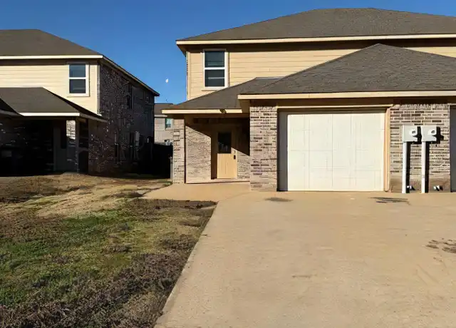 Property at 812 Parkplace Rdg, Princeton, TX, 75407, 4 beds, 2.5 baths, [object Object]