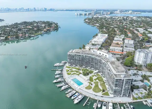 Property at 900 Bay Dr #913, Miami Beach, FL, 33141, 0 beds, 1 bath, [object Object]