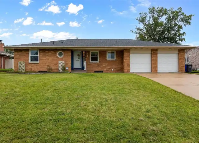 Property at 732 29th St NE, Cedar Rapids, IA, 52402, 3 beds, 2 baths, [object Object]