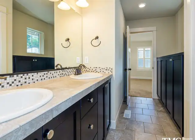 Property at 2027 NW 42nd Ave, Camas, WA, 98607, 5 beds, 3 baths, [object Object]