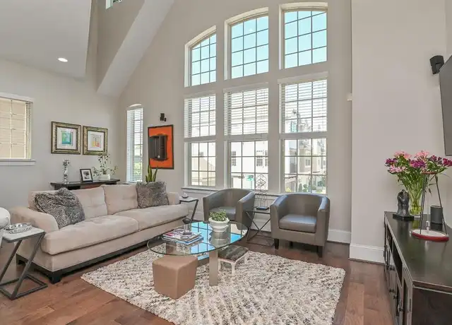 Property at 11023 Acorn Falls Dr, Houston, TX, 77043, 3 beds, 3.5 baths, [object Object]