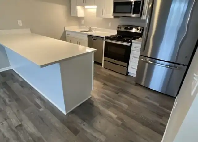 Property at 350 15th Ave W Unit 330, Eveleth, MN, 55734, 2 beds, 1 bath, [object Object]