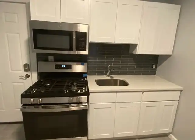 Property at 31 Harding Pl Unit 1st Fl, New Haven, CT, 06511, 3 beds, 1 bath, [object Object]
