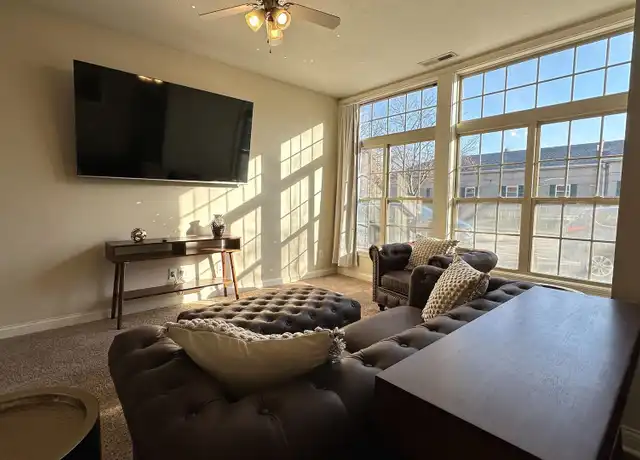 Property at 372 S Washington St, Bloomington, IN, 47401, 4 beds, 4.5 baths, [object Object]
