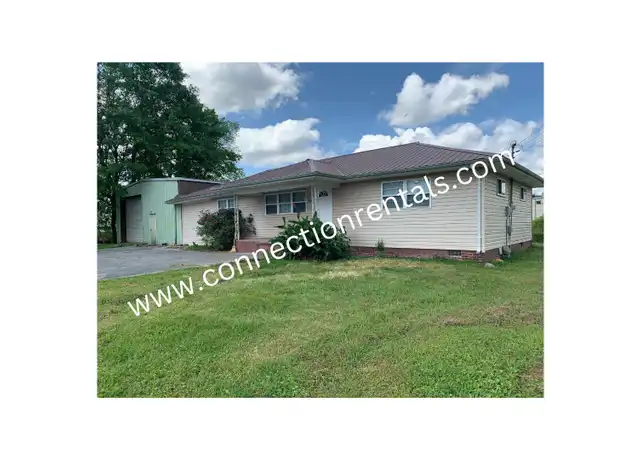 Property at 2870 Five Springs Rd, Dalton, GA, 30720, 3 beds, 2 baths, [object Object]