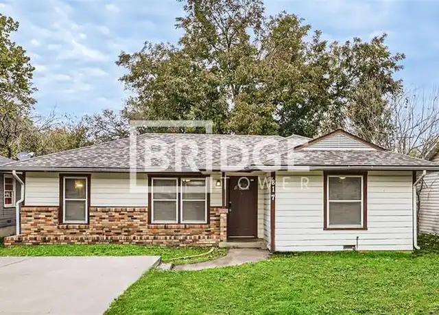 Property at 817 S Vaden St, Sherman, TX, 75090, 3 beds, 1 bath, [object Object]