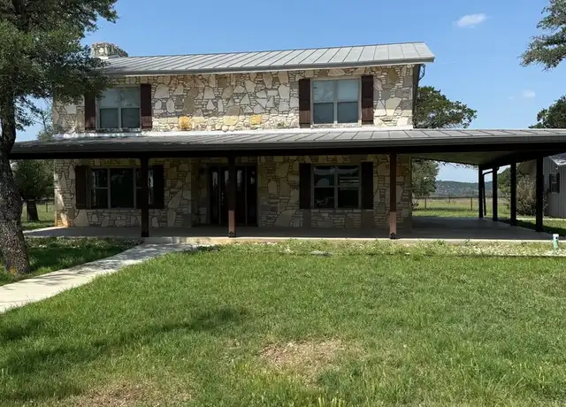 Property at 517 Farm to Market Rd 473, Comfort, TX, 78013, 4 beds, 1.5 baths, [object Object]