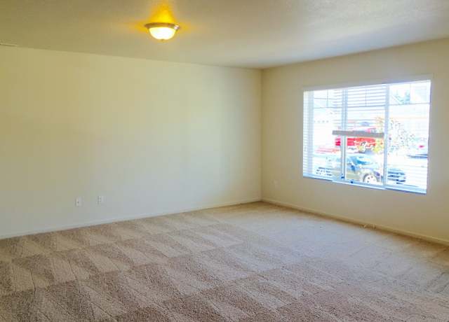 Photo of 1805 NW 16th St, Battle Ground, WA 98604