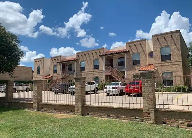 Property at 1420 Musser St, Laredo, TX, 78040, 2 beds, 1.5 baths, [object Object]