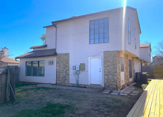 Property at 11511 Stagecoach Trl, Oklahoma City, OK, 73114, 2 beds, 2 baths, [object Object]