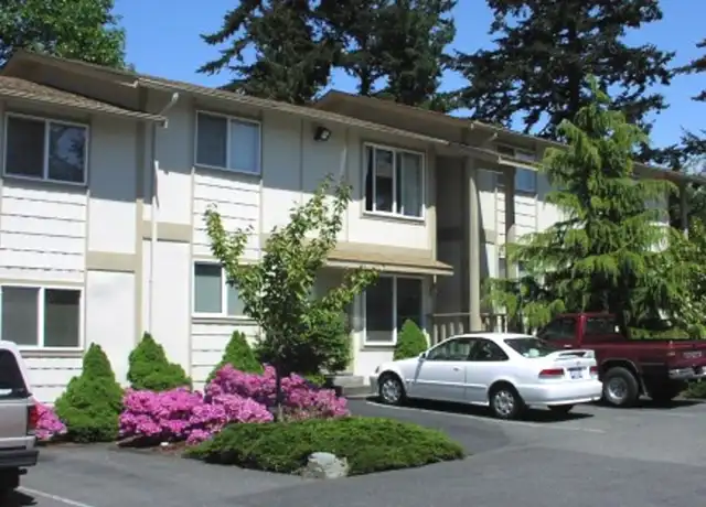 Property at 911 22nd St Unit 4, Bellingham, WA, 98225, 2 beds, 1 bath, [object Object]