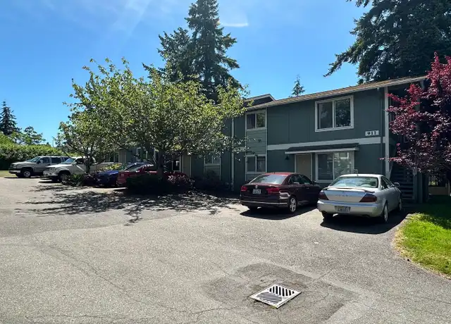 Property at 911 22nd St Unit 4, Bellingham, WA, 98225, 2 beds, 1 bath, [object Object]