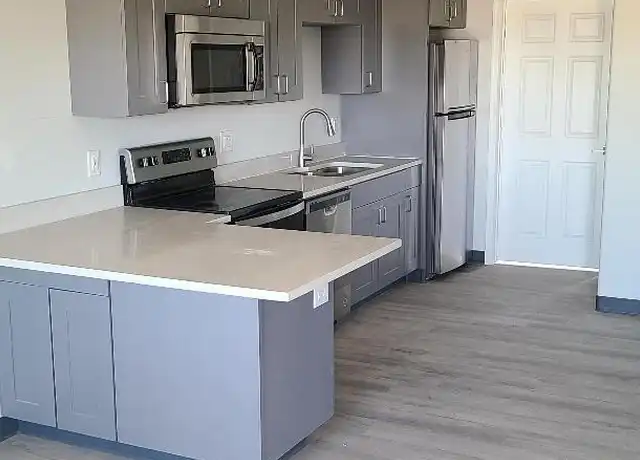 Property at 23 E Illini St, Phoenix, AZ, 85040, 1 bed, 1 bath, [object Object]