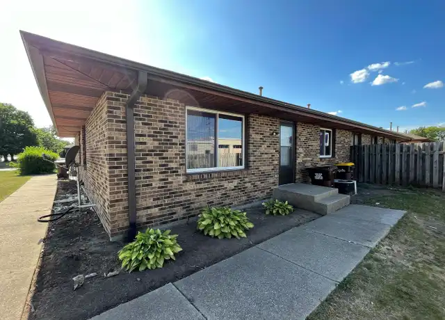 Property at 2435 Windridge Ct Unit 4, Rockford, IL, 61108, 1 bed, 1 bath, [object Object]