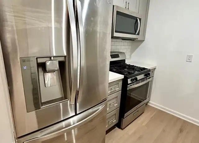 Property at 5718 Eskridge St Unit 8, Houston, TX, 77023, 1 bed, 1 bath, [object Object]