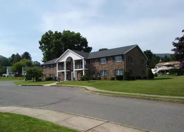 Property at 380 Girio Ter Unit 8, South Williamsport, PA, 17702, 2 beds, 1 bath, [object Object]
