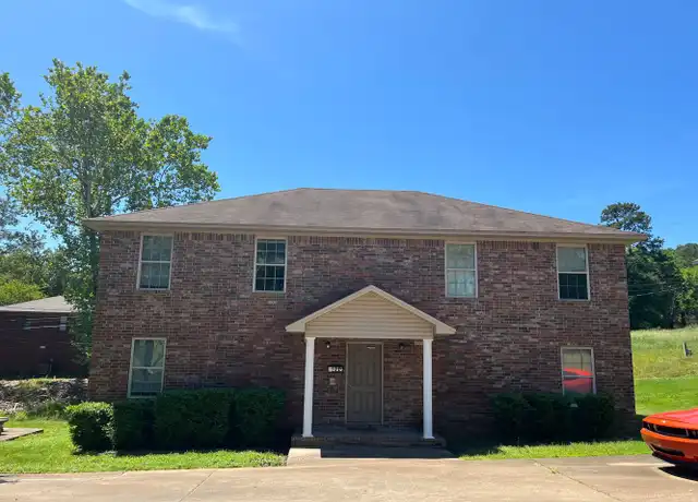 Property at 112 E Carthage Ave Unit 3, Russellville, AR, 72801, 1 bed, 1 bath, [object Object]