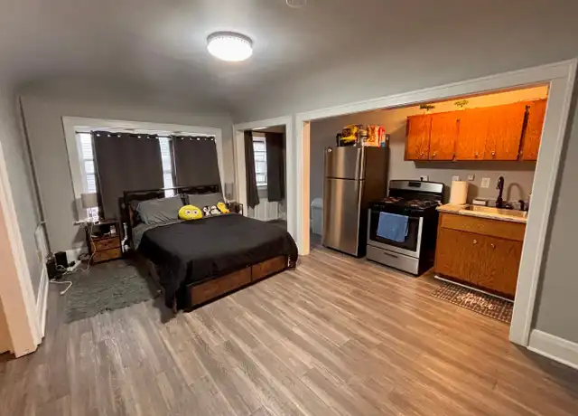 Property at 1345 N Astor St Unit 19, Milwaukee, WI, 53202, 0 beds, 1 bath, [object Object]