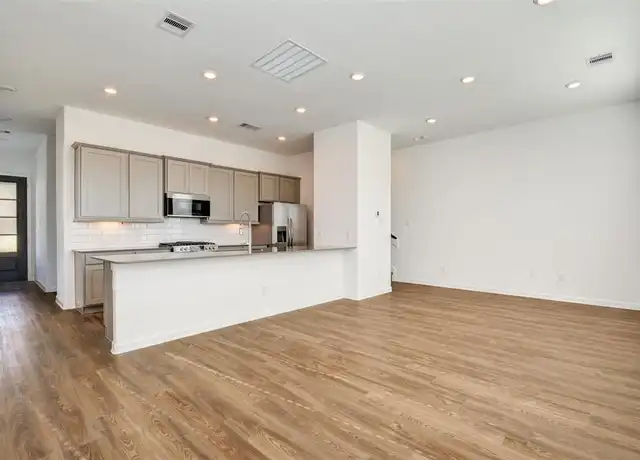 Property at 590 Dry Fork Ln, Conroe, TX, 77304, 3 beds, 2.5 baths, [object Object]