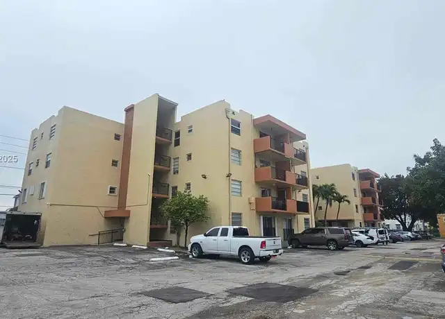 Property at 677 SW 9th Ave #110, Miami, FL, 33130, 2 beds, 1 bath, [object Object]