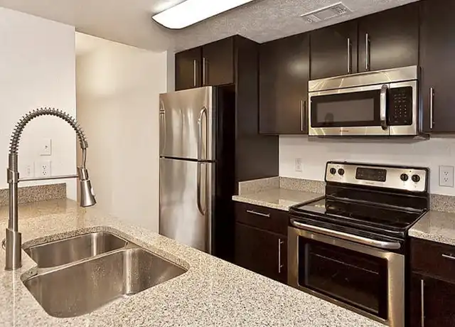 Property at La Cima Newport Condos - 5919 Birchbrook Dr, Dallas, TX, 75206, 1 bed, 1 bath, [object Object]