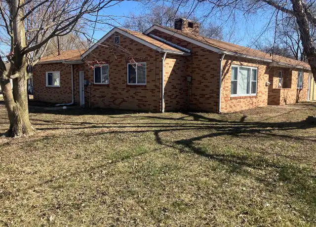 Property at 104 Williams St, Bethalto, IL, 62010, 4 beds, 2.5 baths, [object Object]