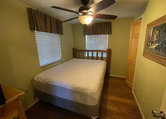 Photo of 40158 Hillcrest Dr, Big Bear Lake, CA 92315