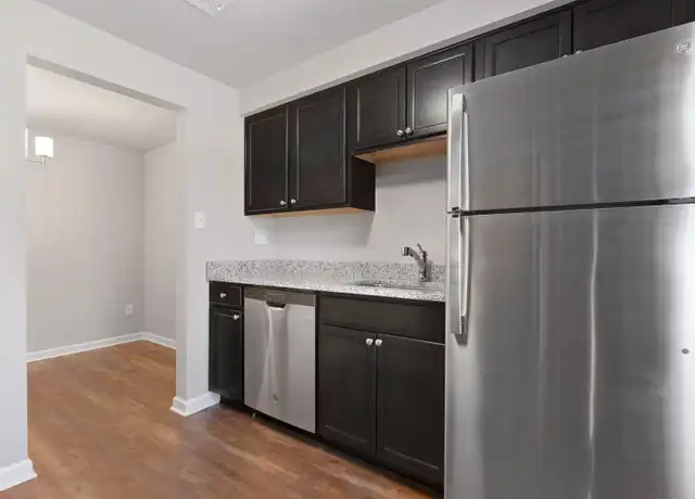 Property at 101 Carriage Hl Unit 104, Canonsburg, PA, 15317, 2 beds, 1.5 baths, [object Object]