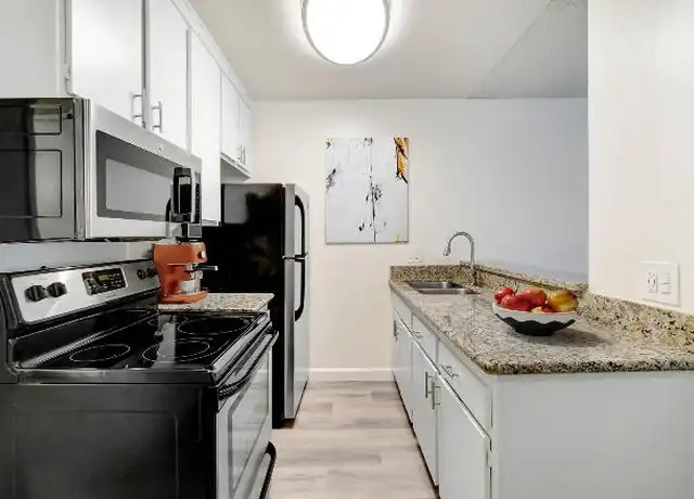 Property at 18530 Citronia St, Northridge, CA, 91324, 1 bed, 1 bath, [object Object]
